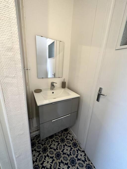 Apartament Francois Mitterand 1 Elbeuf Zewnętrze zdjęcie